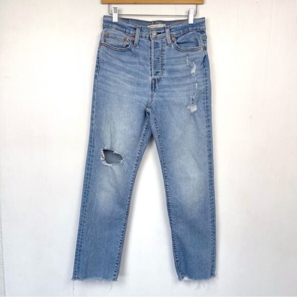 Levi's Denim - Levi’s Wedgie Straight leg Medium Indigo Destructed high waisted jeans 28